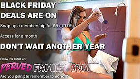 По дяволите, мащехо, изглеждаш толкова добре на кура ми с големи цици