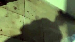 Después de la fiesta, chica mexicana joven 18+ atrapada en calle no resiste, él dura menos de 5 minutos