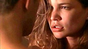 не мога да повярвам, че горещата секс лента на Оди Ингланд изтече