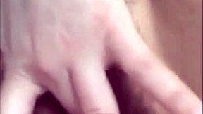 我是18+少女给中国佬乱糟糟口交，哦操我是说亚洲的