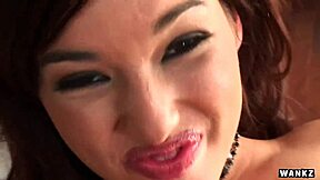 hej sandy sweet, ali ljubiš ta vibrator za svojo hardcore masturbacijo?