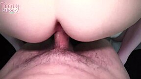 रेडहेड एली मर्फी सीक्स सेथ्स एडवाइस ऑन ग्रुप सेक्स, फ्रॉम मिशनरी टू राइडिंग विथ बिग ऐस इन लिंगरी