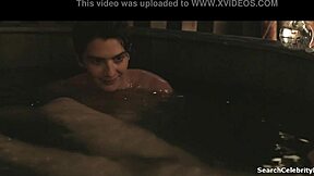 Seksi pornstars Gaby Hoffmann i Cherry Jones goli u providnim outfitima, handjob akcija