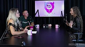 Glej, kako Jujube Delícia dominira v spodnjem perilu z igračkami Bruna Carlos!