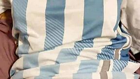 Čilenski bodybuilder grobo jebe veliko rit Argentine v cowgirl in misijonar