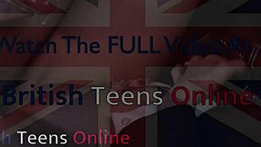 On sekiz yaşındaki sarışın öğrenci öğretmeni tarafından sertçe sikişiyor