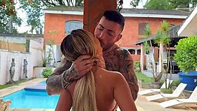 Jeg rider den hårde pik som en gal selvom jeg er lille 18+ petite 18+ latina teen 18+