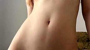 เฮ้ย คุณชอบร่างกายที่สมบูรณ์แบบของฉันขณะที่ฉันรูดตัวเองไหม? 😏 Maiskii