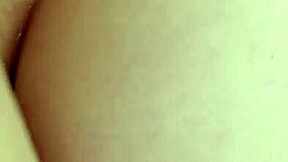 Milujem anal sex zblízka s touto krásnou babou