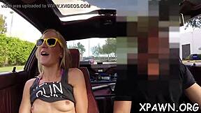 Non-Profesional Muda Digebor di Ruang Belakang!