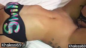 ฉันเลียหีสาวเลสเบี้ยนจนถึงจุดสุดยอดบนชายหาด