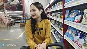 Natalia's erotic encounter in market