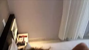 Kellenzinha, a latina teen, plays homemade cuckold games with an old blonde amateur.