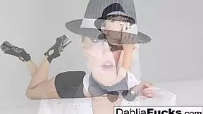 Hot Dahlia Sky solo session turns me on so much