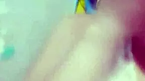 em gãi show hàng lồn cực xinh trong video nóng bỏng