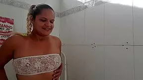 hey there, valdo meu querido, paty bumbum honors you in this hot camgirl vid