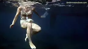 Young Sluts Swim Naked and Get Wild on Yacht!