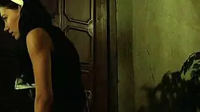 SOPHIE MAID SUBMITS AS VOYEUR