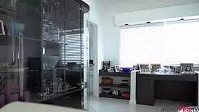 prank on horny stepmom honey blossom