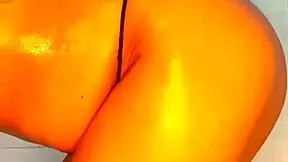 Ever tried an oily shower with a dildo squirt finish?