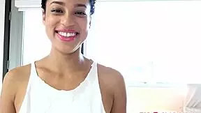 Amethyst Banks Sucks White Dick No Hands In POV