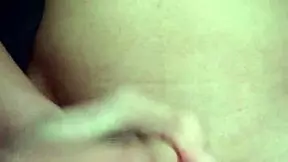 Straight 18-year-old in Hanoi seeks call girls for companionship