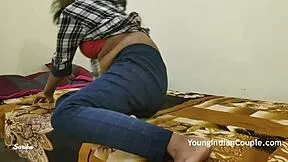 desi indian sarika playing with her big boobs and hot ass on cam