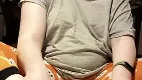 i got these smelly diry feet from walking around