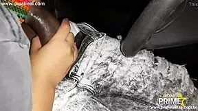 o tesão por novinha de 18 jessyca arantes era tanto que antes de entrar no hotel a foda rolou no carro