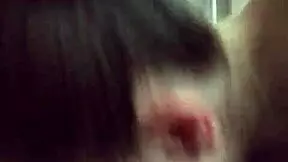 Tinder hook-up leads to oral pleasure