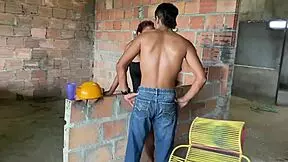 Amateur construction worker's load reinforcement