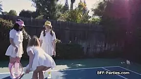 Kinky Teens 18+ In Homemade Foursome Oral At Court