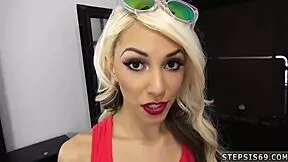 Twin Associates Perform Blowjob And Stretch Blonde Teen 18+ Anal POV Taboo