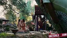 Kylie Le Beau Spying On The New Neighbors Karlee Grey And Jillian Janson