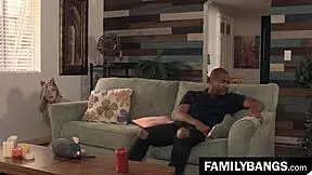 Wow! Familybangs Com Kitty Stepdaughter Giselle Palmer Worships Black Dad Tyler Knight’s Cock! It’s Insane!
