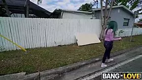 Savannah Siren, the Waitress, Earns a Massive Cumshot Tip Riding Hard on the Bus