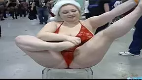 Chubby Blonde Piggy Con Big Booty Pawg