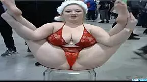 Chubby Blonde Piggy Con Big Booty Pawg