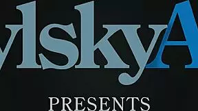 vittoria amada posing her petite body and small tits