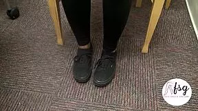 Ebony college beauty shows off stunning Ethiopian feet, soles, and toes in candid shots.