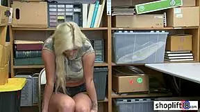 Blonde teen's deep throat gang bang