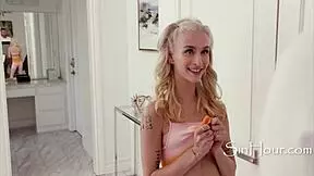 i saw this cute petite teen and jus had to try anal sex wit her, it wuz so sexy