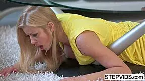 Stunning stepmom Alexis Fawx drilled hard