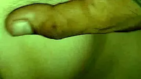 Amateur latina gets MILF massage