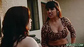 little pornstar gets her tongue all over that outdoor cock