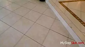 alexia anders manipulates daddy into fucking