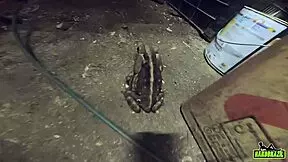 Behind the Scenes: Gabriela Ramos Films with BettohFitness in a Wild Marcenaria Setup!