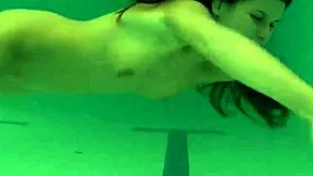 Bikini-clad Natal'ya Kupalka swims naked