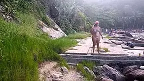 i squirted with the girls in guarujá, but it was so messy lol