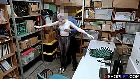 hot teen couple fucking in reverse cowgirl, big ass bouncing